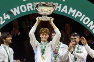 Il boom del tennis in Italia è figlio di Sinner ma anche della pandemia (Guardian) item-thumbnail