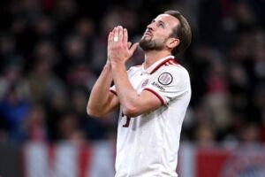 Il Bayern Monaco vince la Bundesliga, ma tutta l’attenzione è su Kane: ha vinto il suo primo trofeo a 31 anni item-thumbnail