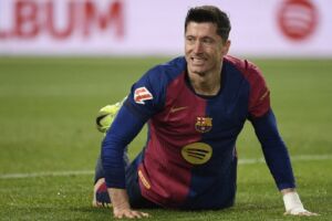 Il Barcellona è stanco, ma riesce a rimontare 4-3 il Celta Vigo. Preoccupa l’infortunio di Lewandowski item-thumbnail