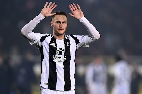 Spalletti: «Koopmeiners? Lo conosco, gli parlai al telefono per convincerlo a venire da noi». Si riferisce al Napoli? Spalletti: «Koopmeiners? Lo conosco, gli parlai al telefono per convincerlo a venire da noi». Si riferisce al Napoli?