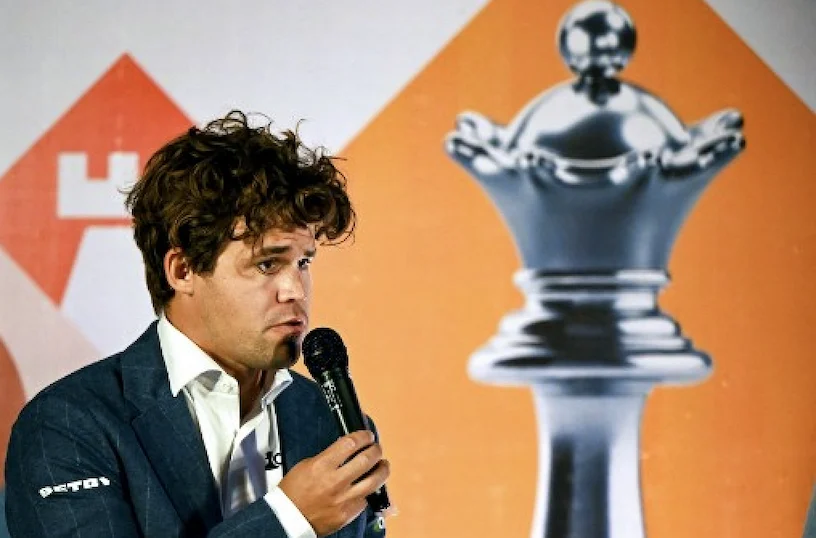 Scacchi Carlsen