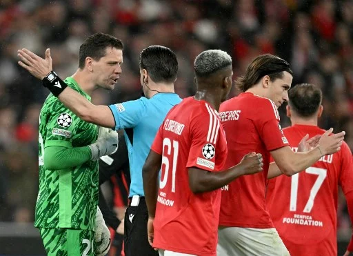 Szczesny 