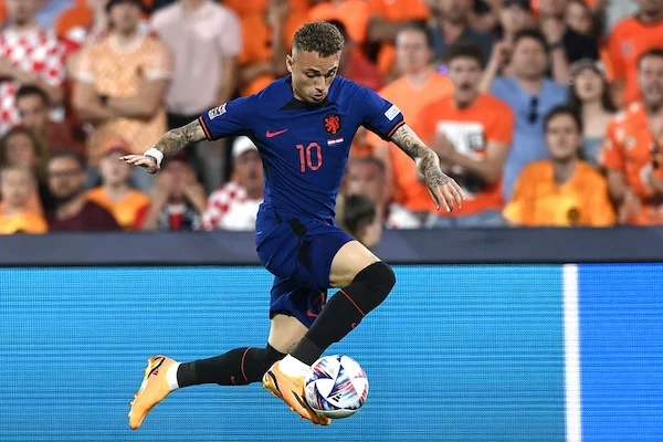 Il Psv potrebbe cedere Noa Lang al Napoli per 20 milioni Il Psv potrebbe cedere Noa Lang al Napoli per 20 milioni
