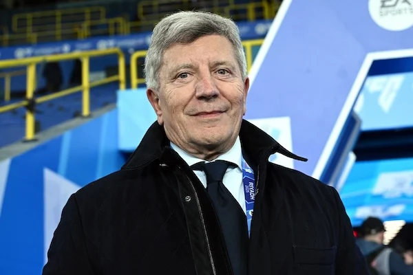 simonelli se la vostra squadra non vi compra un altro attaccante è colpa del pezzotto