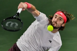 Tsitsipas
