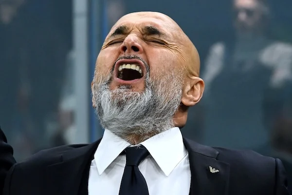 Spalletti: «Acerbi non ha risposto alla convocazione, ma ho a che fare anche con giocatori più forti» Spalletti: «Acerbi non ha risposto alla convocazione, ma ho a che fare anche con giocatori più forti»