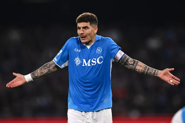 Di Lorenzo: «Devo tanto a Conte, io come tutta la squadra avevamo bisogno di lui per tornare a livelli altissimi» Di Lorenzo: «Devo tanto a Conte, io come tutta la squadra avevamo bisogno di lui per tornare a livelli altissimi»