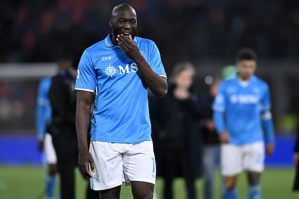 Lukaku, il Fenerbahce lo ha inserito nella lista dei possibili futuri attaccanti (Tgrt Haber) Lukaku, il Fenerbahce lo ha inserito nella lista dei possibili futuri attaccanti (Tgrt Haber)