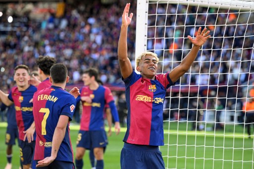 Il Barcellona vince la Liga a modo suo: 4 3 al Real Madrid con gol bellissimi e senza la difesa Il Barcellona vince la Liga a modo suo: 4 3 al Real Madrid con gol bellissimi e senza la difesa
