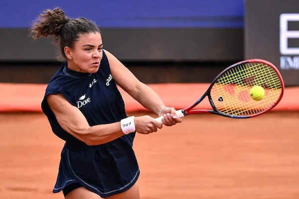 paolini la signora delle rimonte venivo al foro con papà ora sono in finale da Ilnapolista.it paolini la signora delle rimonte venivo al foro con papà ora sono in finale