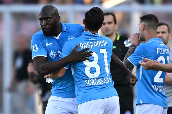 Napoli, 4 vittorie e clean sheet di fila, è la quarta volta nella sua storia Napoli, 4 vittorie e clean sheet di fila, è la quarta volta nella sua storia