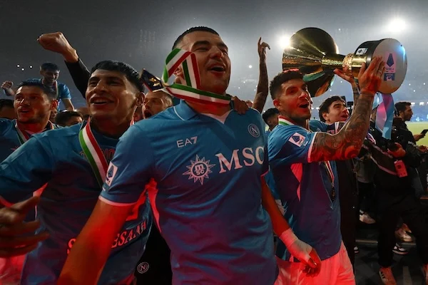 pro e contro il risultatismo mi auguro che arrivi allegri scudetto sì ma gioco deludente