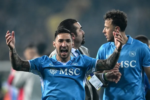 politano napoli il matrimonio continua in arrivo il prolungamento fino al 2028 schira