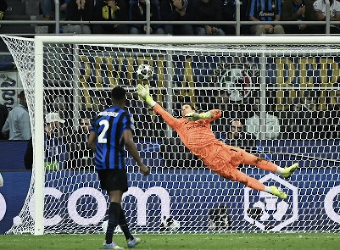 Sommer time e Inter favolosa, L’Equipe: non fateci aspettare altri 15 anni per Inter Barcellona Sommer time e Inter favolosa, L’Equipe: non fateci aspettare altri 15 anni per Inter Barcellona