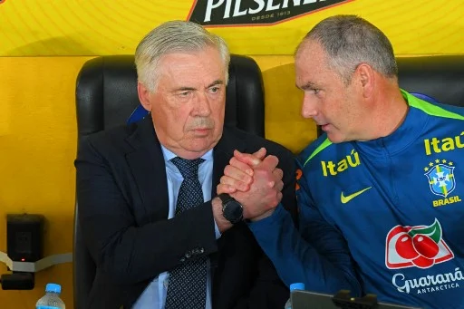 ancelotti contestato dalla stampa catalana fa riposare i brasiliani del madrid e convoca quelli del barcellona