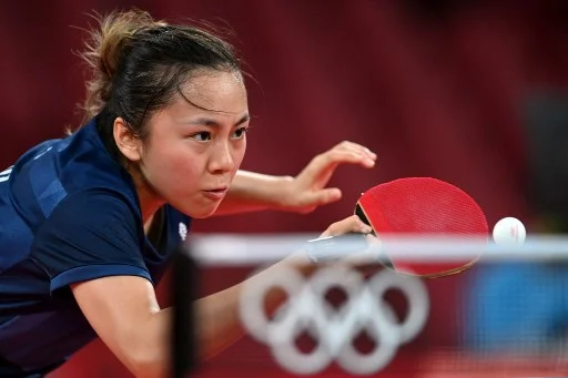 La star inglese del ping pong ha rischiato di chiamarsi Pong, perché il fratello si chiama Ping La star inglese del ping pong ha rischiato di chiamarsi Pong, perché il fratello si chiama Ping