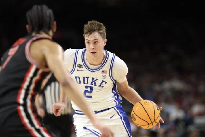 Cooper Flagg stanotte sarà la prima scelta Nba, figlio di un’America dove McDonald’s è solidarietà Cooper Flagg stanotte sarà la prima scelta Nba, figlio di un’America dove McDonald’s è solidarietà