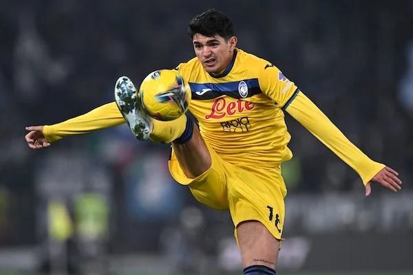 Bellanova è l’idea del Napoli per ringiovanire la rosa e far riposare un po’ Di Lorenzo (Gazzetta) Bellanova è l’idea del Napoli per ringiovanire la rosa e far riposare un po’ Di Lorenzo (Gazzetta)