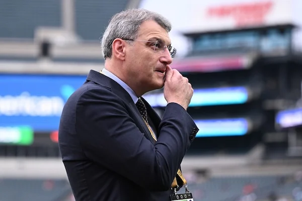 Ora è chiaro il perché la Juve abbia scelto Comolli, farà mercato spendendo zero euro Ora è chiaro il perché la Juve abbia scelto Comolli, farà mercato spendendo zero euro