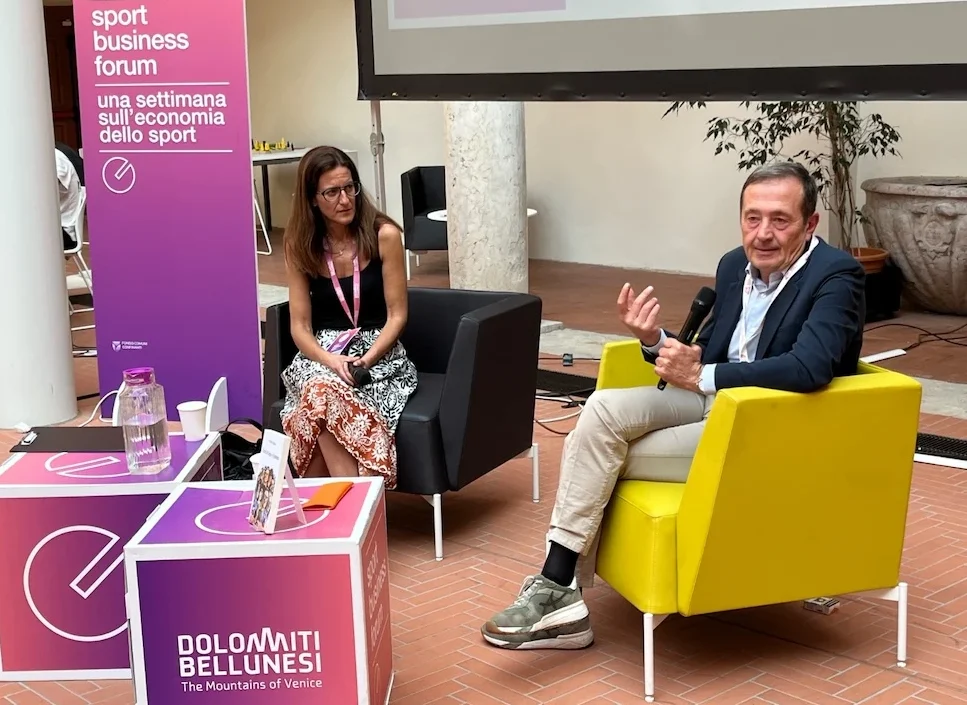 Michele Spiezia: «Nel calcio il giornalismo non esiste più. Quelle domande da ciclostile non hanno senso» Michele Spiezia: «Nel calcio il giornalismo non esiste più. Quelle domande da ciclostile non hanno senso»