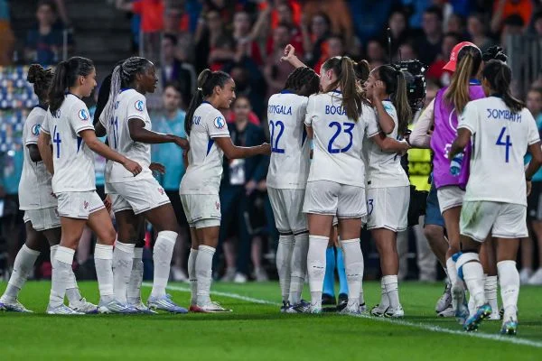 Debacle della Francia femminile contro la Germania, Bacha: «Non meritavano di passare, noi abbiamo giocato meglio»