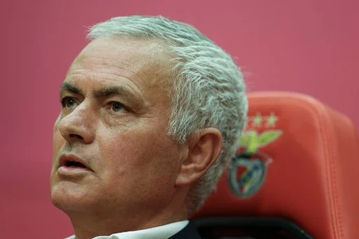 mourinho il protagonista 232 stato il var l8217arbitro non ha avuto personalit224 e gli arbitri portoghesi lo denunciano
