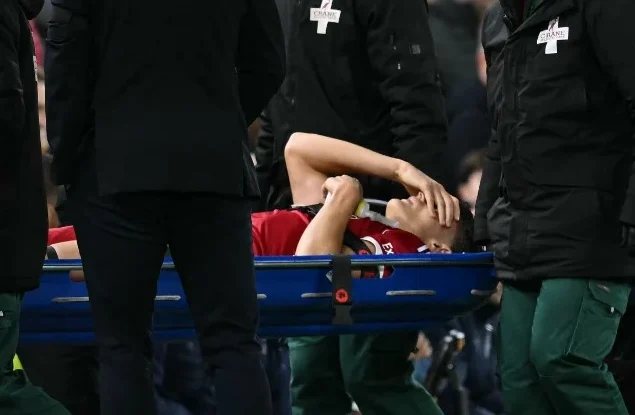 Quanta sfortuna per Leoni: rottura del legamento crociato alla prima da titolare col Liverpool