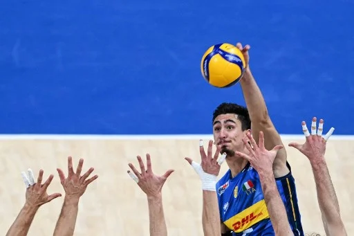 Mondiali di volley, gli azzurri sono in finale: 3 0 alla Polonia. Intanto studiano il giapponese