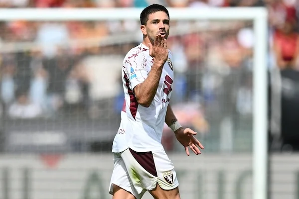 Un rete che profuma di Napoli: il goal di Simeone su assist di Ngonge fa vincere il Torino all’Olimpico Un rete che profuma di Napoli: il goal di Simeone su assist di Ngonge fa vincere il Torino all’Olimpico