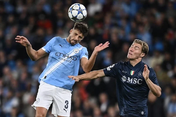 Hojlund: «De Bruyne? L’allenatore decide, dobbiamo rispettare le sue scelte»