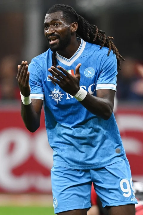 Conte Anguissa infortuni napoli