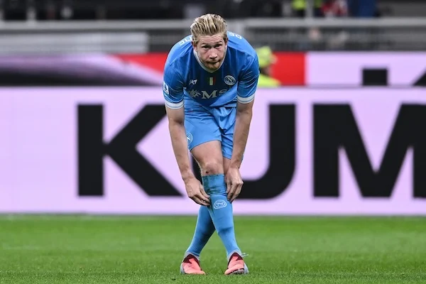 de bruyne 232 un problema tattico non caratteriale conte lo faccia ruotare in panchina e torni al 4 3 3 libero