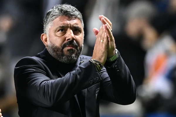 Gattuso ha semplificato. Spalletti spiegava il calcio relazionale e i calciatori pensavano alle Porsche (Corsera) Gattuso ha semplificato. Spalletti spiegava il calcio relazionale e i calciatori pensavano alle Porsche (Corsera)