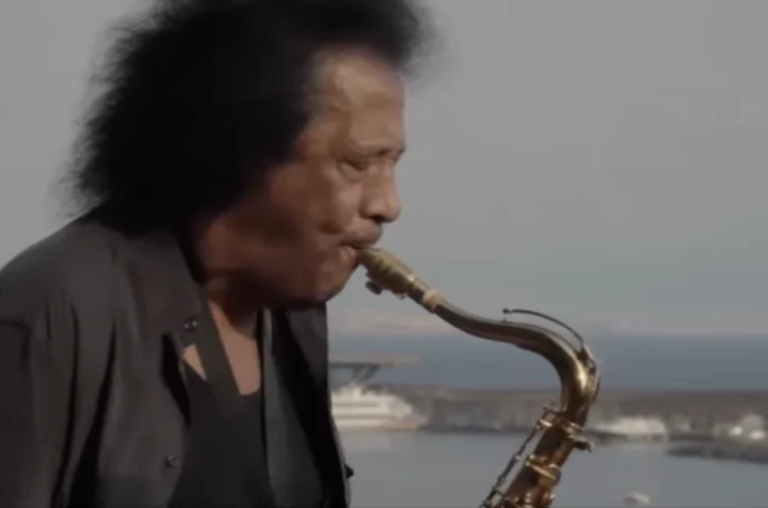 addio james senese ha suonato per gli outsider ha sottratto la musica alla globalizzazione melodica da Ilnapolista.it addio james senese ha suonato per gli outsider ha sottratto la musica alla globalizzazione melodica