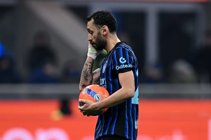 maignan ha invitato calhanoglu a tirare l236 gli ha risvegliato il ricordo del rigore sbagliato col napoli guardian