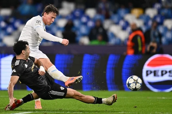 Napoli Qarabag 2 0, pagelle – McTominay è l’equazione dell’energia contiana: E=Mc2