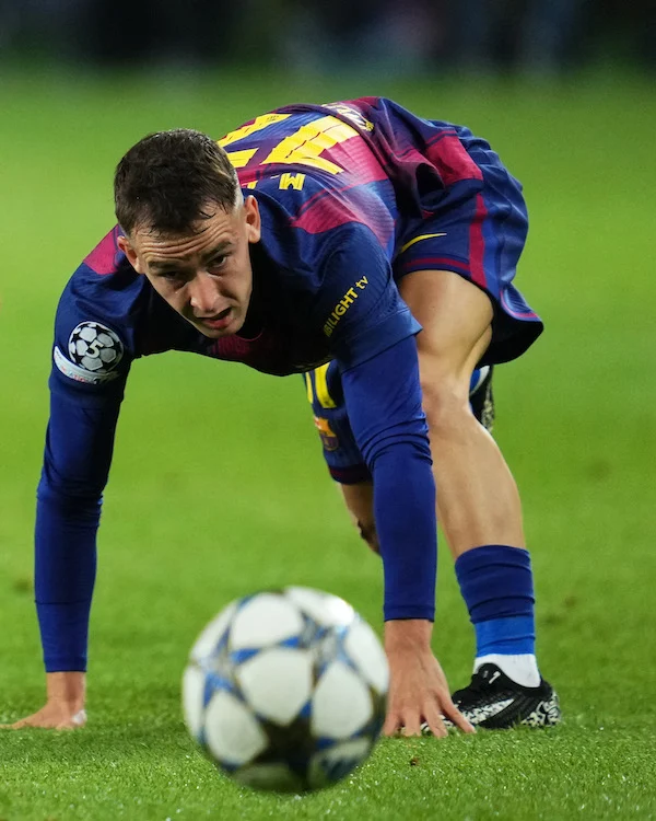 Napoli, occhi su Marc Casadó: il Barcellona apre alla cessione del centrocampista (Fichajes) Napoli, occhi su Marc Casadó: il Barcellona apre alla cessione del centrocampista (Fichajes)