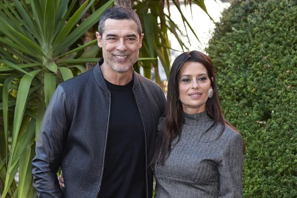 Claudia Pandolfi: «Mamma è stata meno comunicativa. Ai figli dico “Fai tu. Scegli ma assumiti la responsabilità. Io ci sono sempre”»