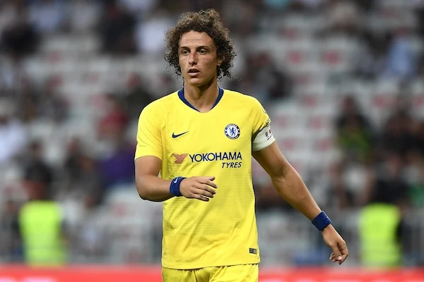 David Luiz: «Sarri urlava ad Hazard di pressare e io gli dicevo: “mister, qua devi gestire, ci sono altri giocatori”» David Luiz: «Sarri urlava ad Hazard di pressare e io gli dicevo: “mister, qua devi gestire, ci sono altri giocatori”»