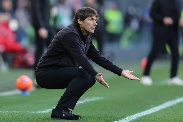 il napoli ha finito la benzina anche in campionato le sconfitte sono quattro in 15 partite sono tante da Ilnapolista.it il napoli ha finito la benzina anche in campionato le sconfitte sono quattro in 15 partite sono tante