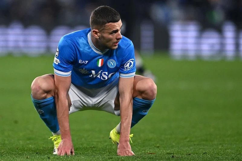 Buongiorno è il dilemma di Conte, non può aver dimenticato chi è