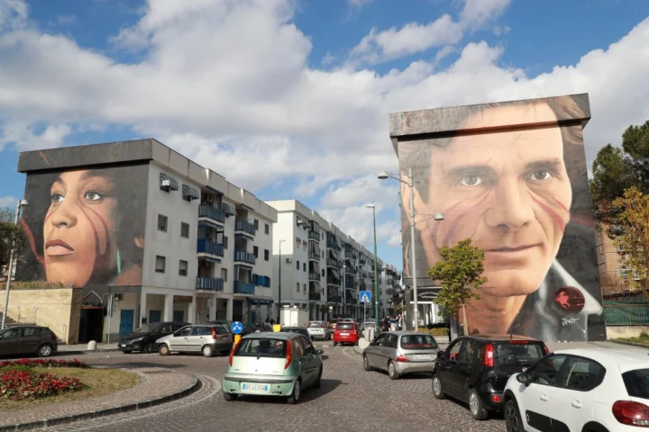 Fa più danni Bastoni o Jorit?