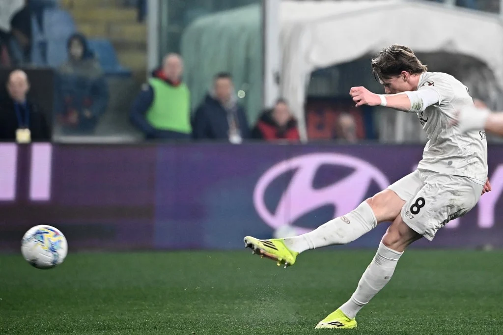 Al centro del giardino del Napoli c’è la quercia che ossigena speranze e valli: Scott Mc All