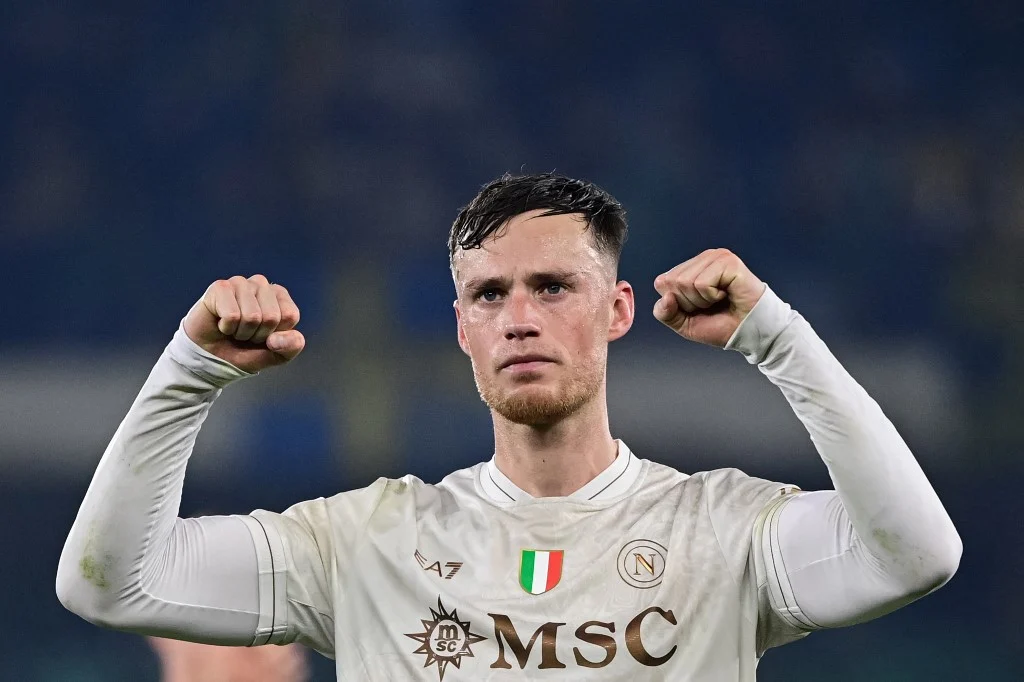 Conte è consapevole che giocando così, non si andrà lontano (Corsera) Conte è consapevole che giocando così, non si andrà lontano (Corsera)