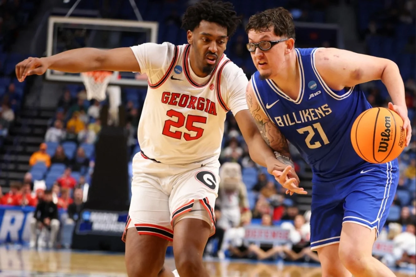 Cream Abdul Jabbar, ovvero Robbie Avila il nerd sovrappeso nuova stella del basket americano