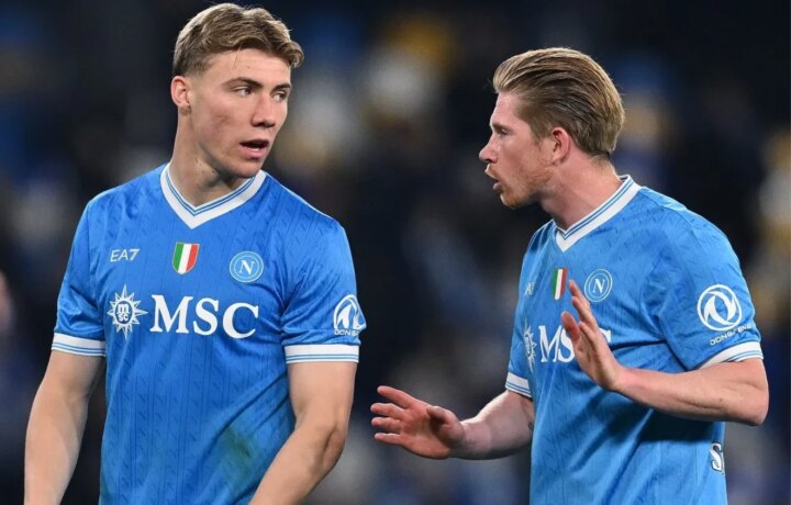 Conte schiera il tridente di Manchester pagelle De Bruyne
