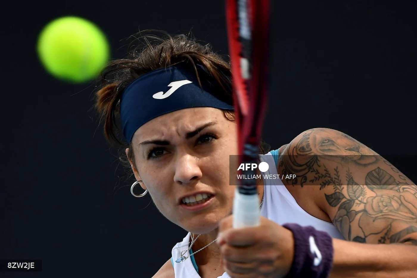 si ritira bolsova la tennista ribelle se vostro figlio vuole smettere col tennis ascoltatelo da Ilnapolista.it si ritira bolsova la tennista ribelle se vostro figlio vuole smettere col tennis ascoltatelo