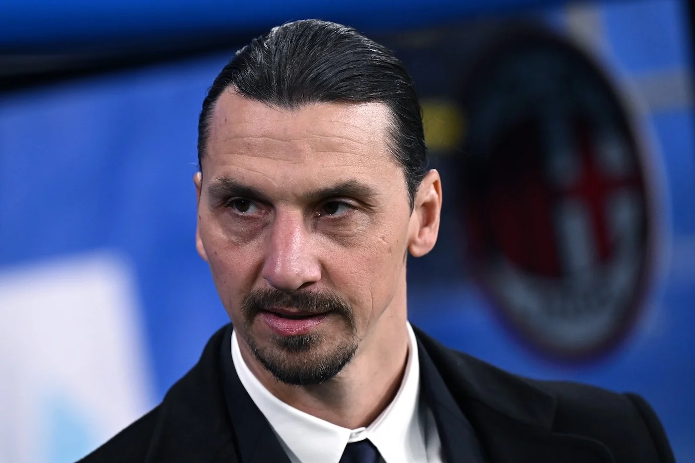 Polveriera Milan, rottura Allegri-Ibrahimovic che chiama i calciatori per consigli tecnici