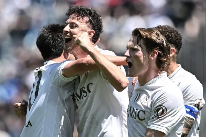 Rrahmani festeggia dopo il gol al Pisa