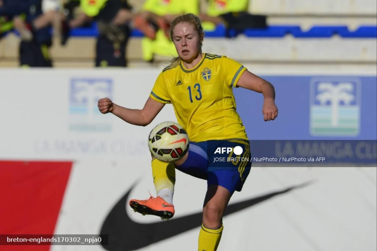 la lazio condannata al risarcimento di maja gothberg rimasta senza contratto perch233 incinta da Ilnapolista.it la lazio condannata al risarcimento di maja gothberg rimasta senza contratto perch233 incinta